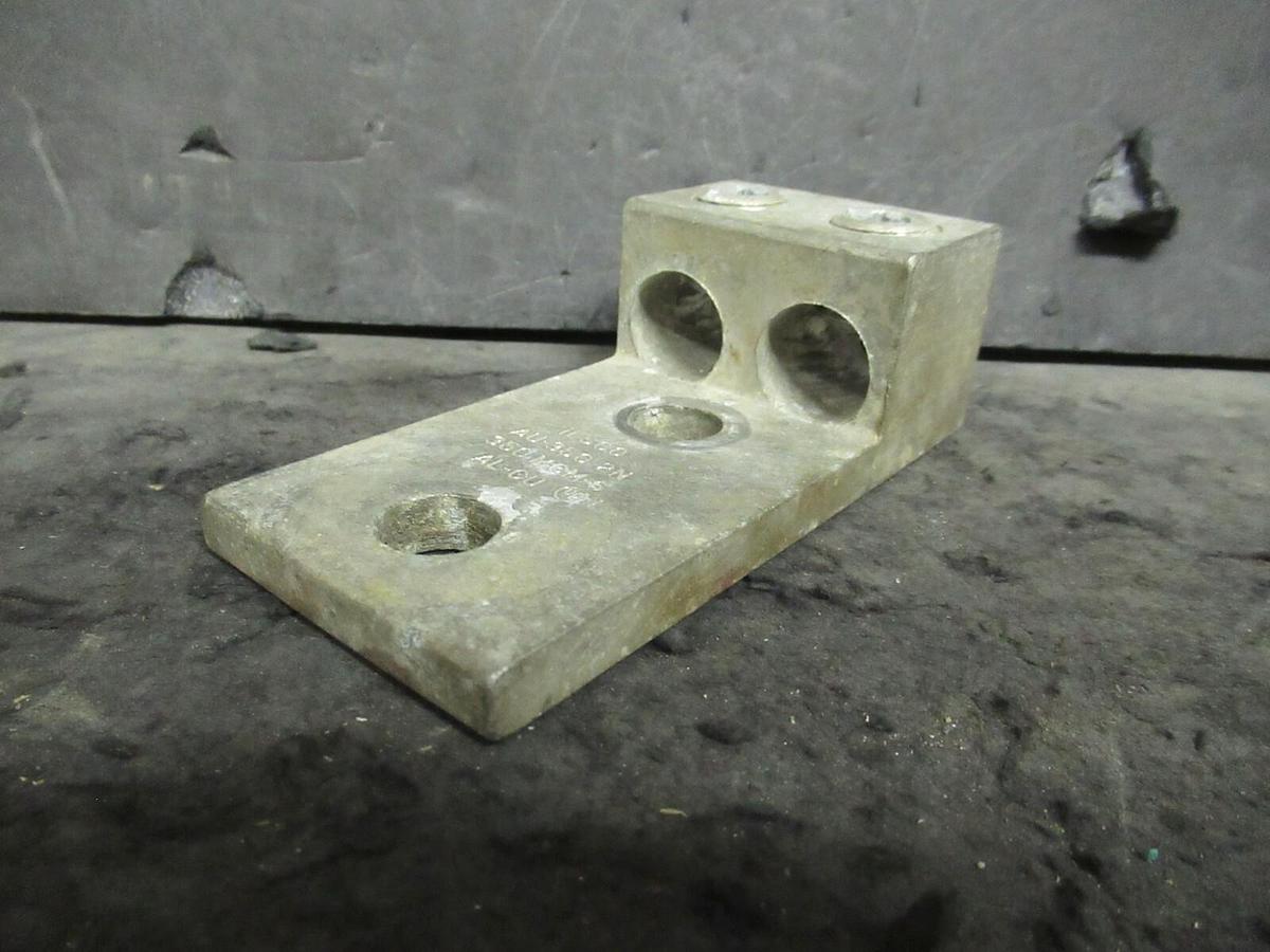 Used ILSCO AU-350-2N 2 DOUBLE BARREL MECHANICAL CONNECTOR LUG TAP 350MCM - #6 GAUGE