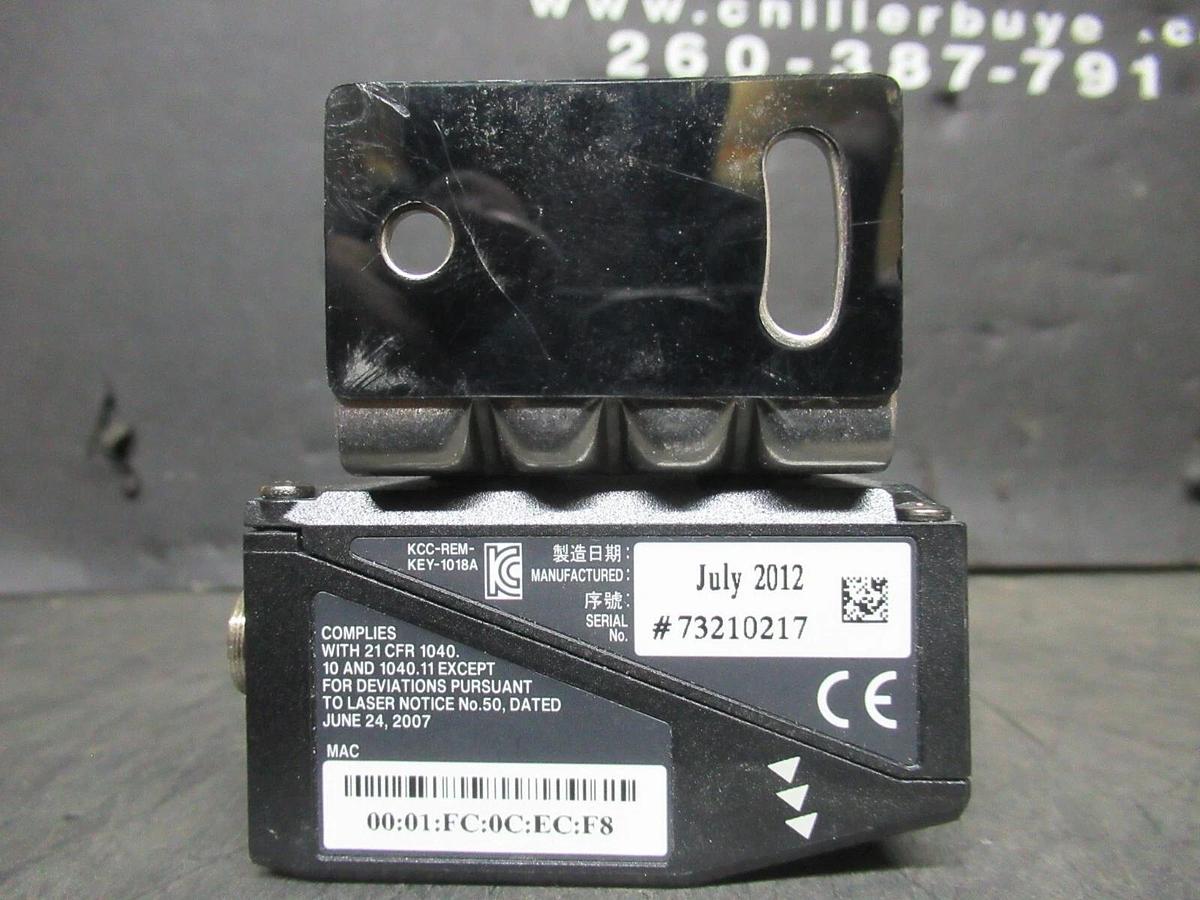 Used KEYENCE BARCODE READER SR-651 24 VDC 220 mA **WARRANTY INCLUDED**