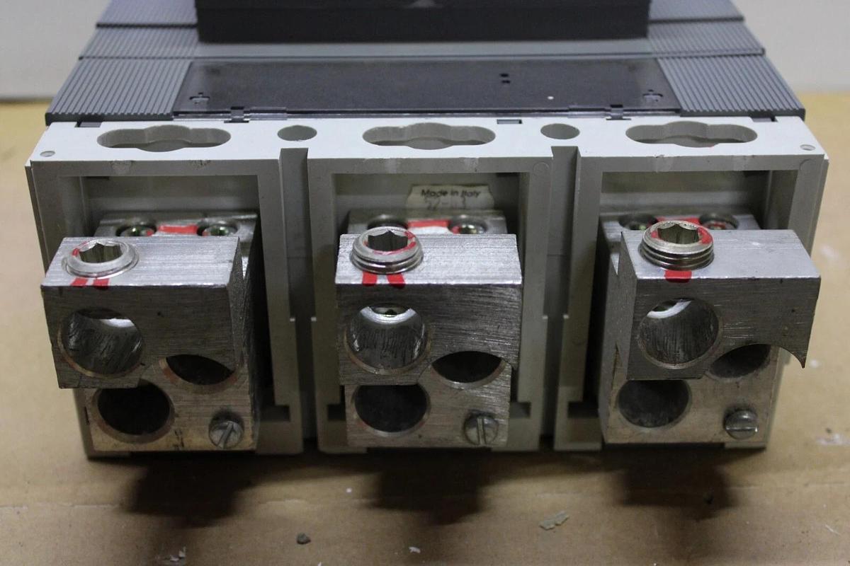 Used ABB MOLDED CASE SWITCH S6H-D 800 AMP 3-POLE 600 VOLT SACE S6 **WARRANTY**