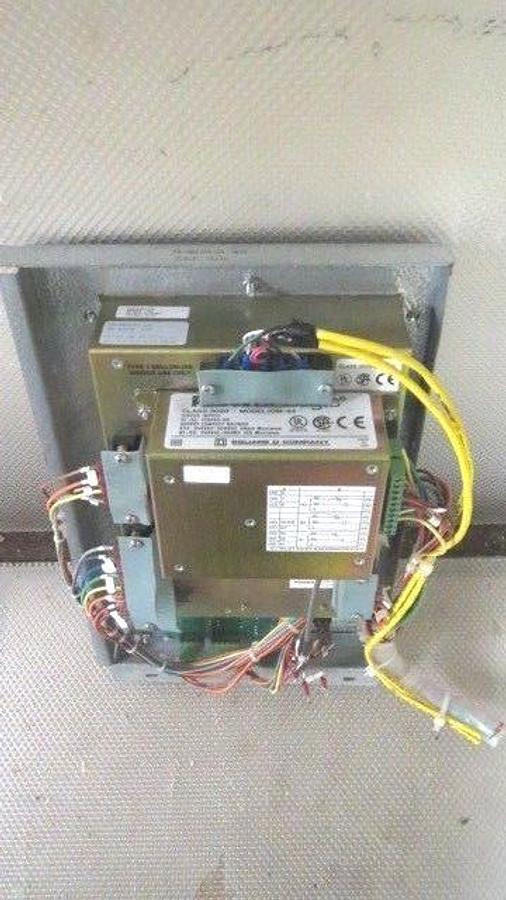 Used SQUARE D POWERLOGIC CIRCUIT MONITOR CM-2150 240 VAC 27 VA W/ IOM-44 ALARM