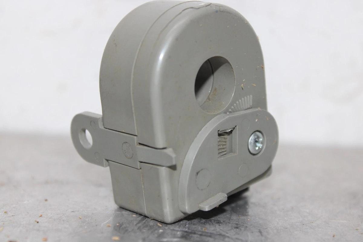 Used FUNCTIONAL DEVICES CURRENT SENSOR AXKT 397230D **WARRANTY INCLUDED**