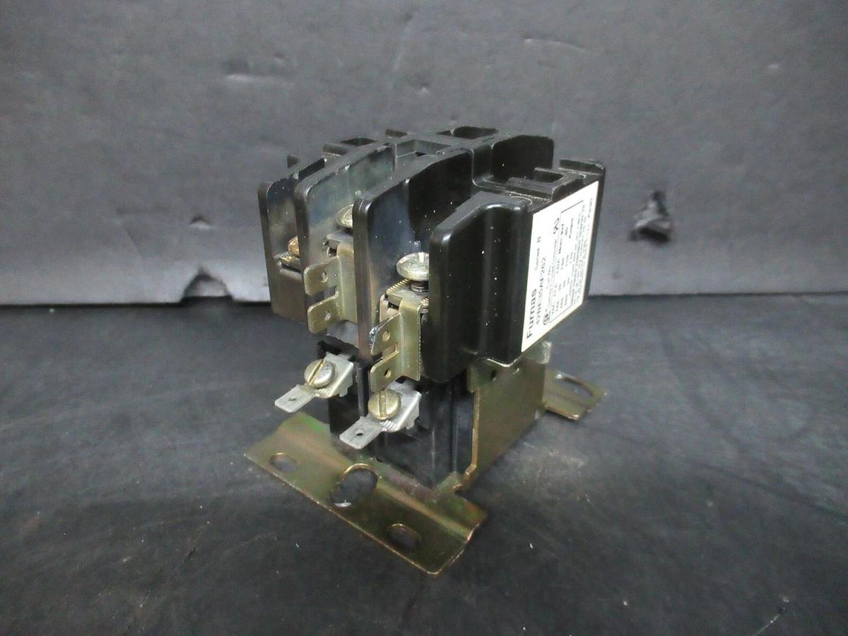 Used FURNAS CONTACTOR 42BE35AF262 30 AMP 600 VAC 3-POLE **WARRANTY**