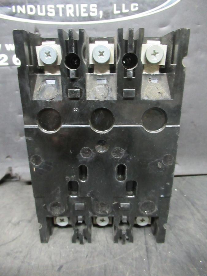 Used GENERAL ELECTRIC MOLDED CASE SWITCH TED134Y100 480 VAC 100 AMP 3-POLE