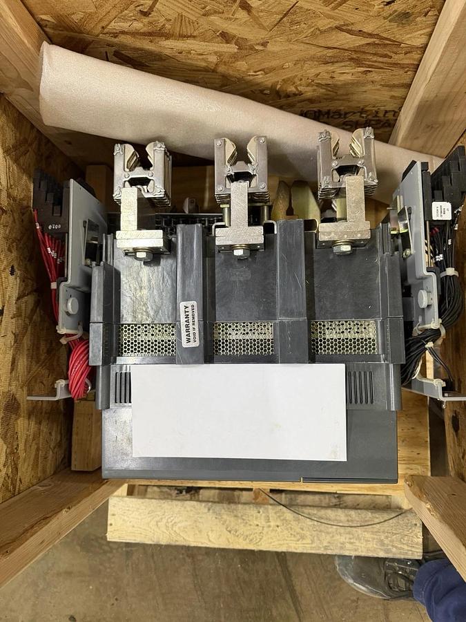 Used GE SSD08B208 800 AMP BREAKER MICRO VERSA TRIP LSI SHUNT BELL ALARM W/ PAPERWORK