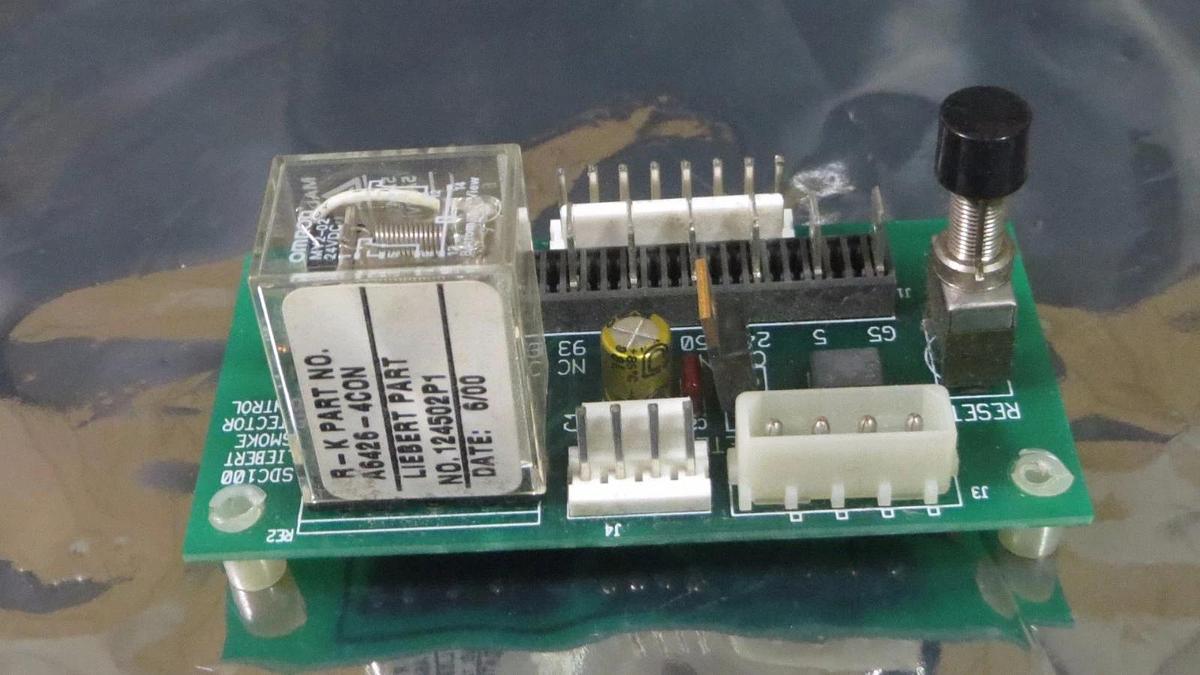 Used LIEBERT SMOKE DETECTOR CONTROL CIRCUIT BOARD MODEL: SDC100 **WARRANTY**