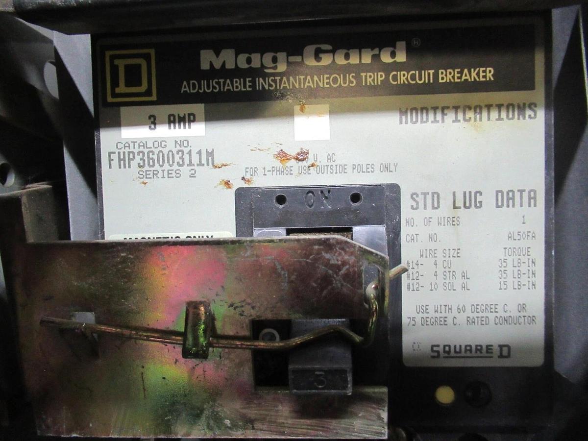 Used SQUARE D MCC MOTOR CONTROL STARTER 12" MODEL 5 W/ NEMA SIZE 1 8536SCO3 3 AMP