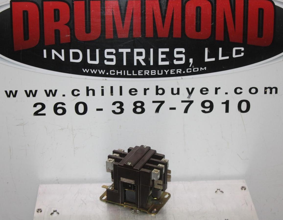 Used FASCO CONTACTOR 30F030 40 AMP 600 VOLT 3-PHASE 3-POLE COIL: 110/120 VOLT