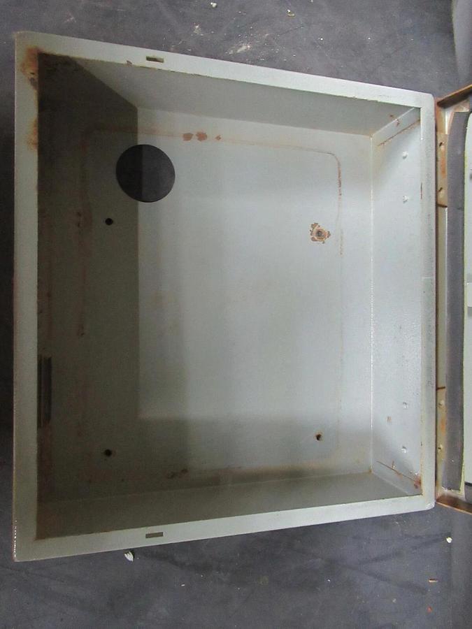 Used TRANE OUTDOORS ELECTRICAL ENCLOSURE 10.5" X 10" X 3" **WARRANTY INCLUDED**