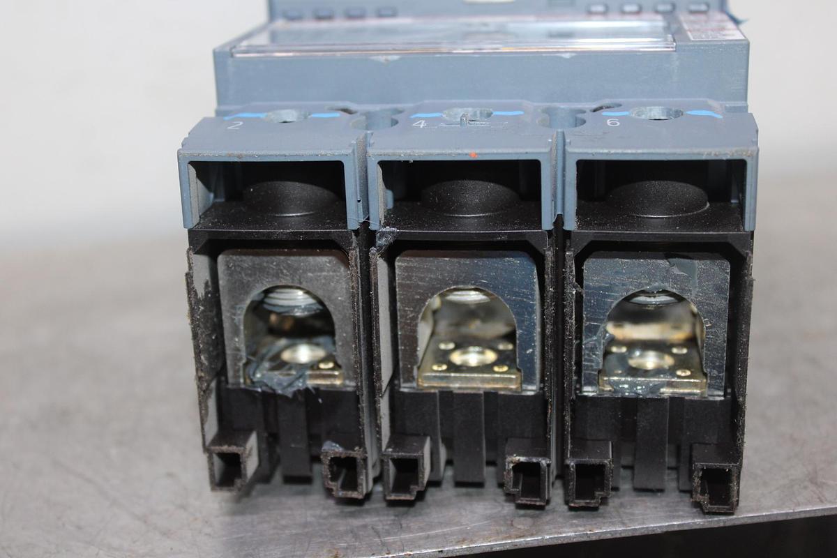 Used SQUARE D I-LINE CIRCUIT BREAKER MH36600 600 AMP 600 VAC 3-POLE