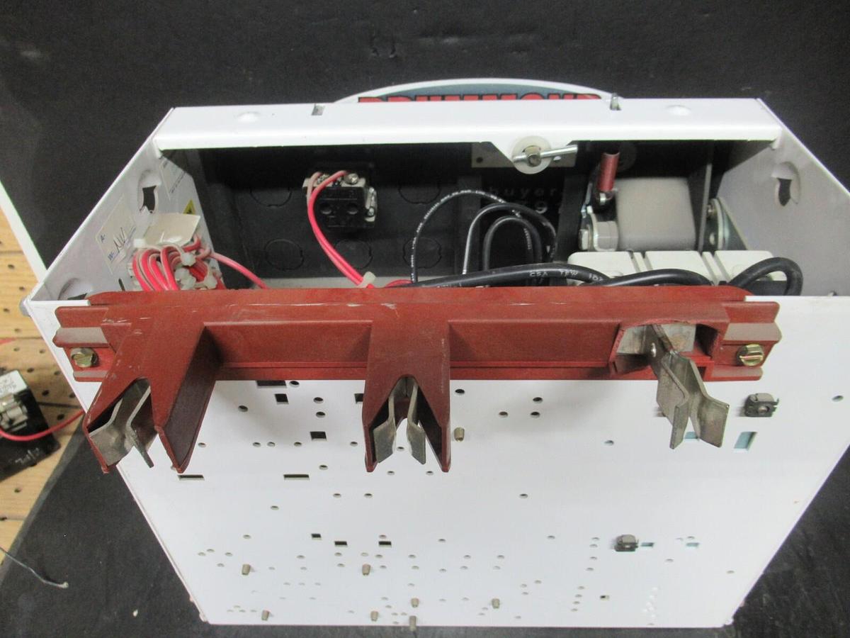 Used CUTLER HAMMER MOTOR STARTER CONTROL BUCKET MODEL: 2100 12" NEMA SIZE 1 15 AMP