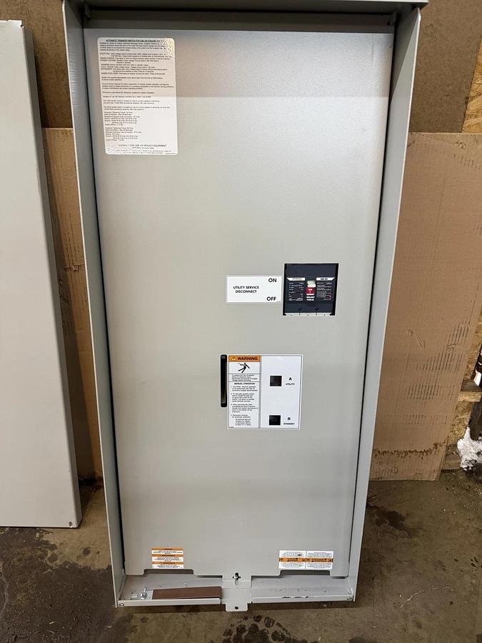 Used GENERAC AUTOMATIC TRANSFER SWITCH RTSW100G3 120/208V 100 AMP 60 HZ **WARRANTY**