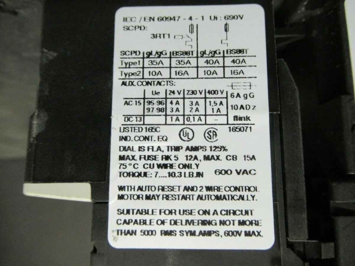 Used SIEMENS STARTER 3RU1116-1DB80 / 3RT1015-1AK81 600 VAC 16 AMP 5 HP