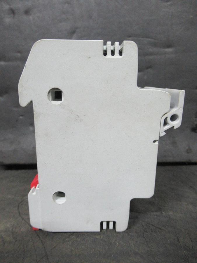 Used BUSSMANN FUSE HOLDER CHM3D 13/32"X1-1/2" 10X38 600 VOLT 30 AMP