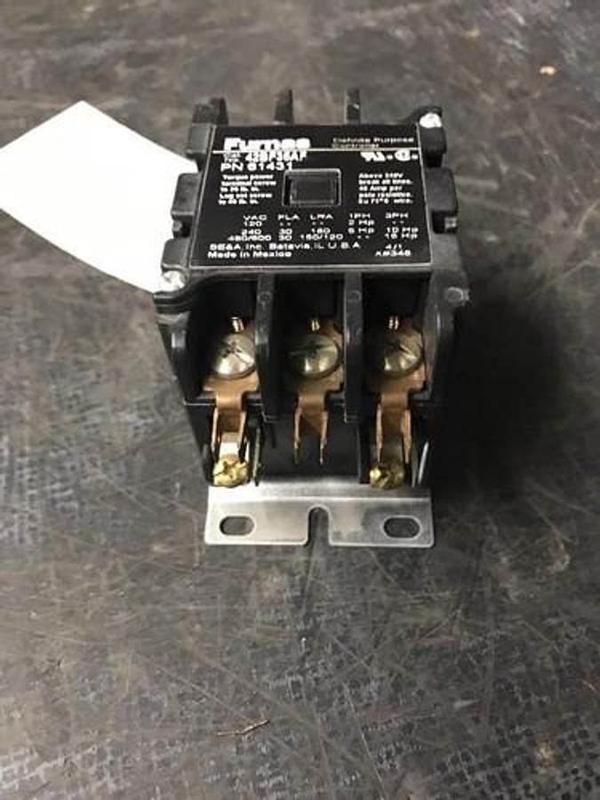 Used FURNAS DEFINITE PURPOSE CONTACTOR 42BF35AF 61431 30 AMP 600 VAC 15 HP 3-POLE
