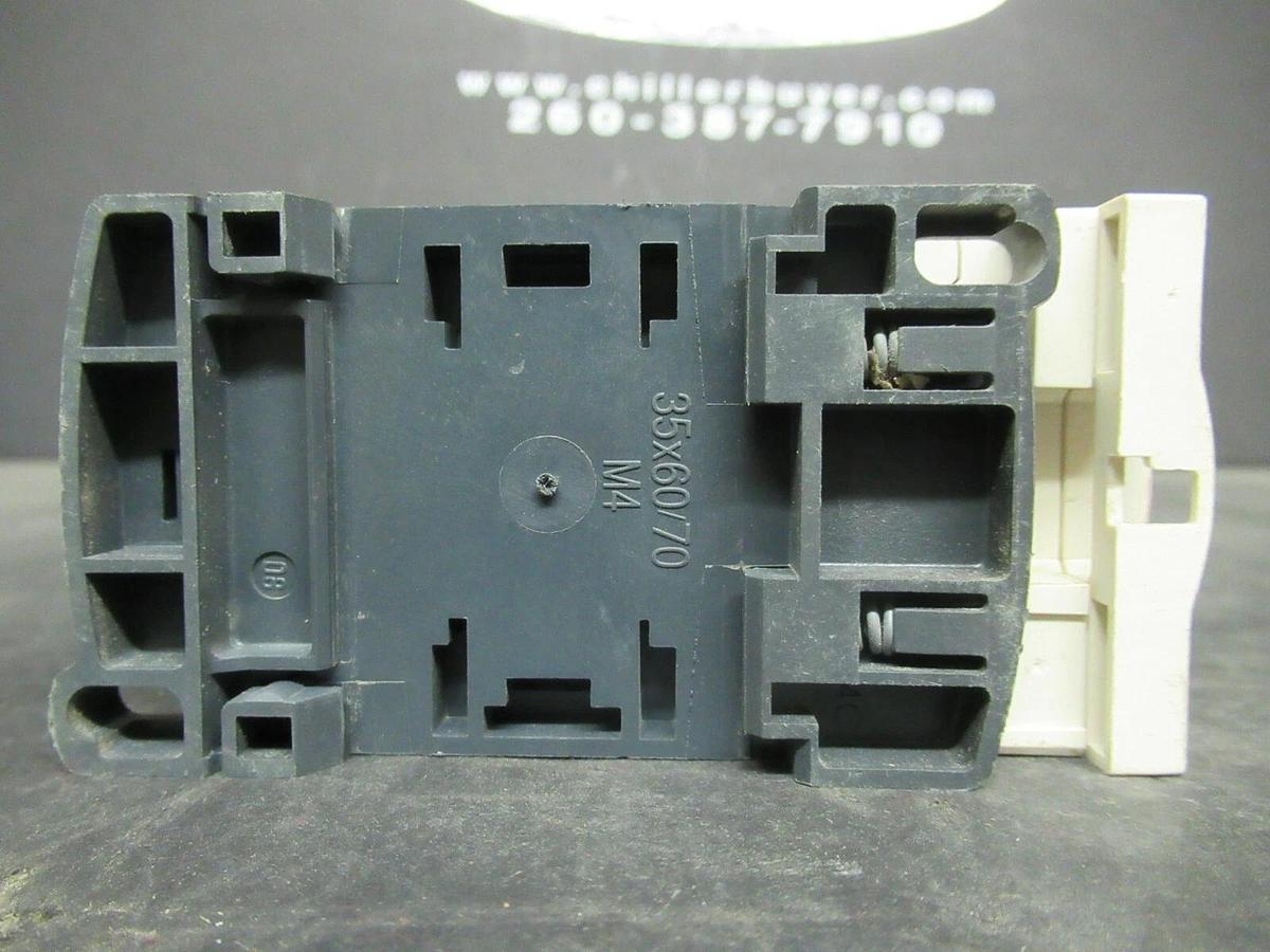 Used SCHNEIDER CONTACTOR LC1D09  25 AMP 600 VAC 7.5 HP **WARRANTY INCLUDED!**