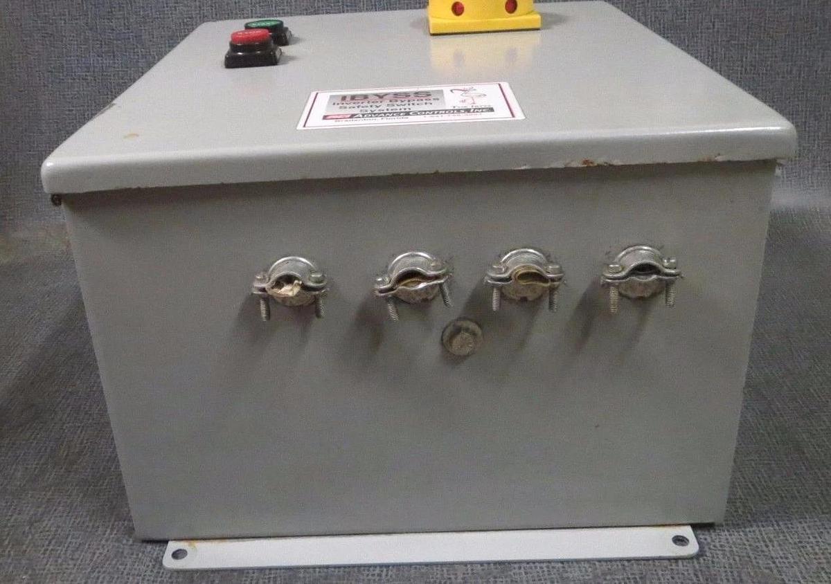 Used ADVANCED CONTROLS VARIABLE FREQUENCY BYPASS 20 HP 480V IBYSS AC03284080-480T12