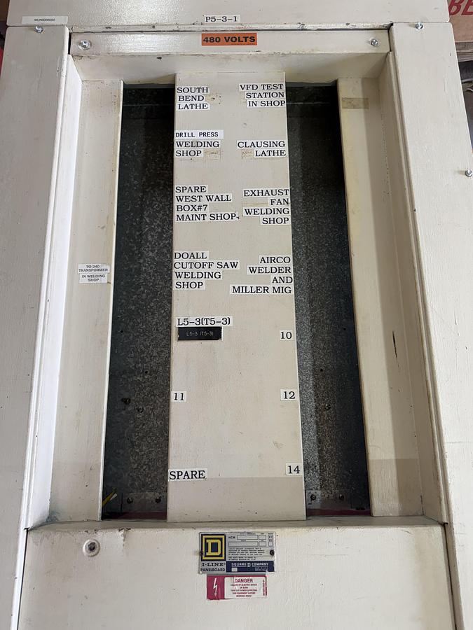Used SQUARE D I-LINE HCW PANELBOARD 800 AMP 600 VAC TYPE 1 3-PHASE 42-SLOT HC4268DB