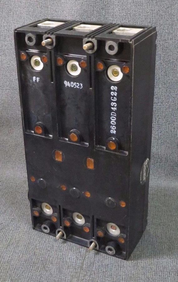 Used 800 AMP CUTLER HAMMER BREAKER MS360800A 600V W/ 120 VAC SHUNT TRIP **WARRANTY!**