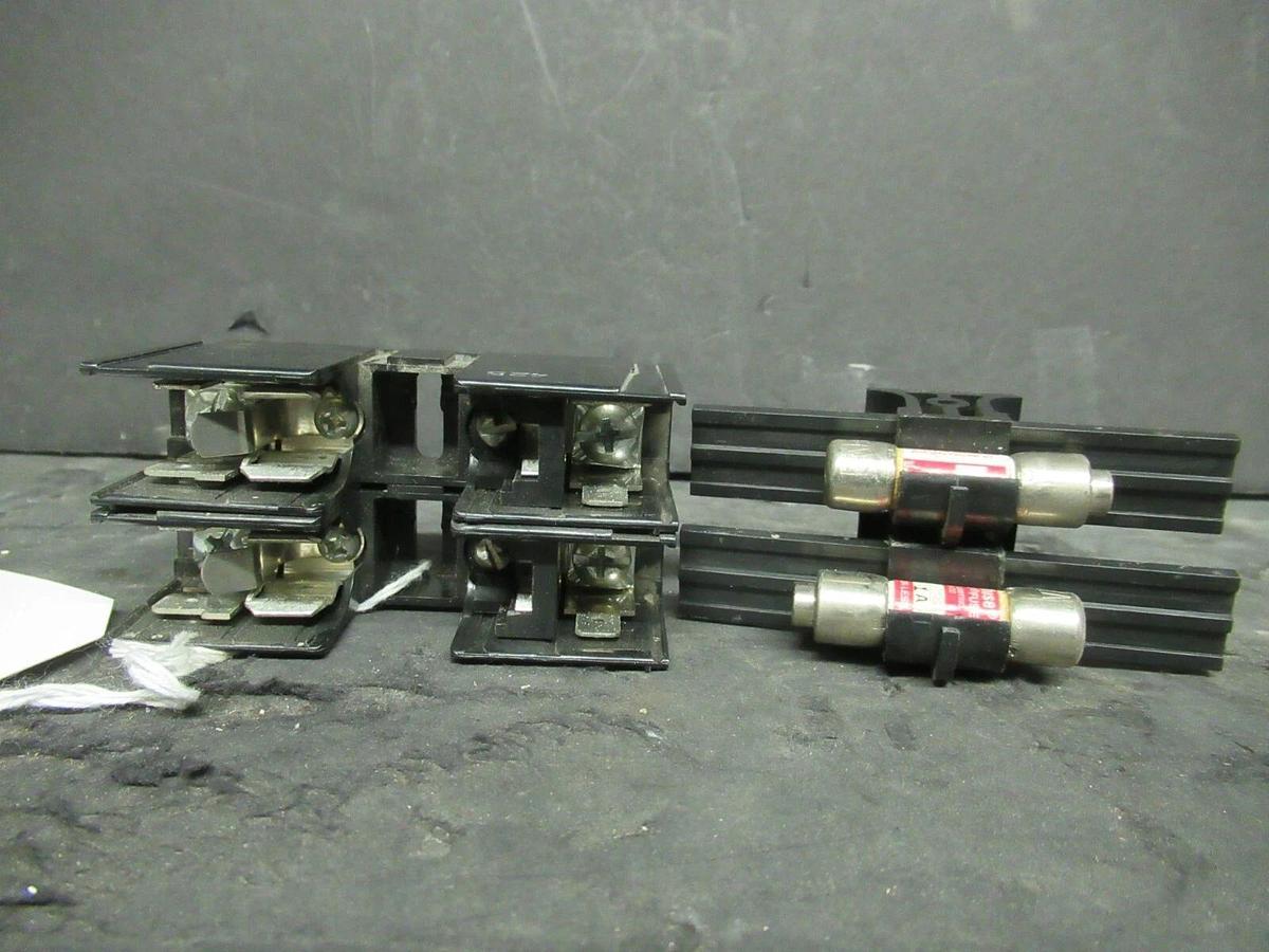 Used LITTELFUSE FUSE HOLDER L60030C-2PQ 600 VOLT 30 AMP CLASS CC FUSES W/ FUSES