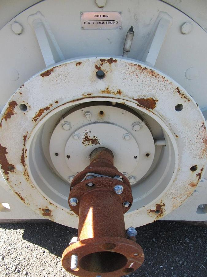 Used 886 HP TECO / YORK INDUCTION MOTOR 4160 V 3 PH 4510 FRAME 3600 RPM 108 FLA 2001