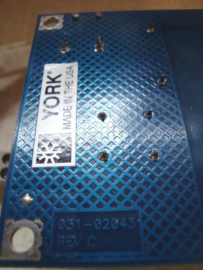 Used YORK MICRO GATEWAY CIRCUIT POWER BOARD PART NO: 031-02043-001 REV C * WARRANTY *