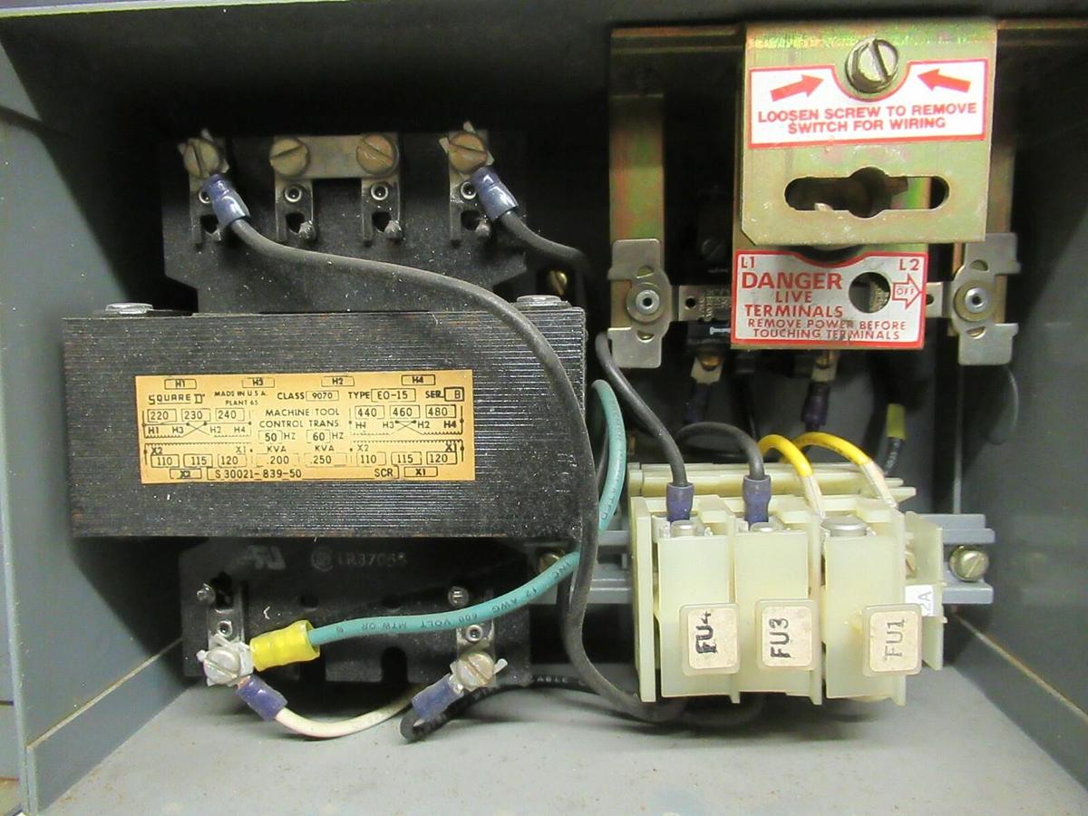 Used SQUARE D CLASS 9070 TRANSFORMER DISCONNECT 250 VA SK5271N SER. A W/ ENCLOSURE