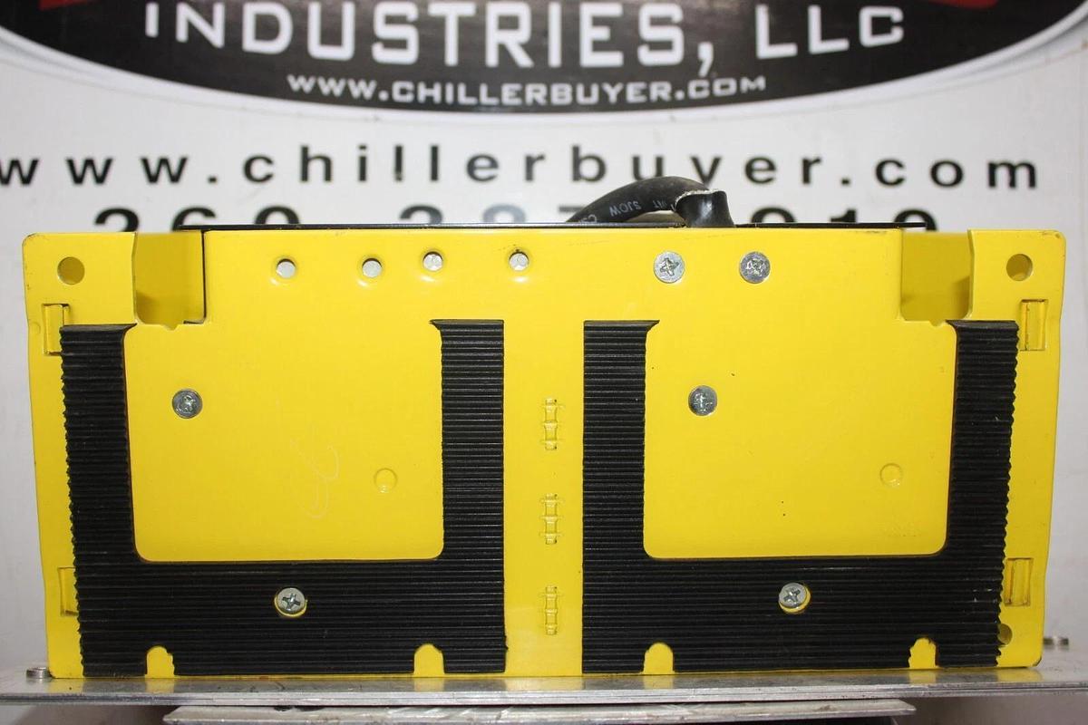 Used CONNTROL LIGHT DUTY MOMENTARY FOOT PEDAL SWITCH 892-2350-01 13 AMP 250 VAC