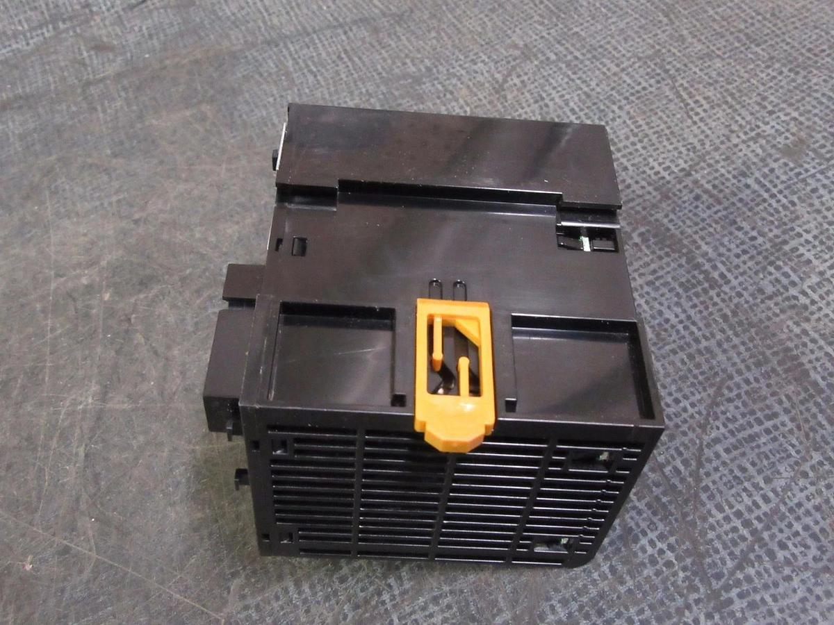 Used OMRON POWER SUPPLY MODULE 100-240 VAC 100 VA MODEL: CJ1W-PA205R **WARRANTY**