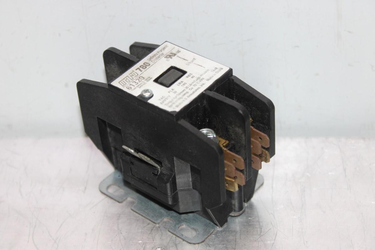 Used MARS 780 CONTACTOR 61320 30 AMP 240/277 VAC 3-POLE 3-PHASE COIL: 24 VOLT