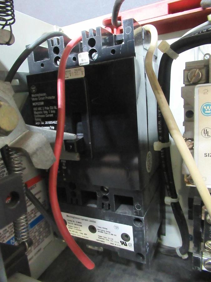 Used CUTLER HAMMER MOTOR STARTER CONTROL BUCKET 2100 12" NEMA SIZE 1 A200M1CACP 7 AMP