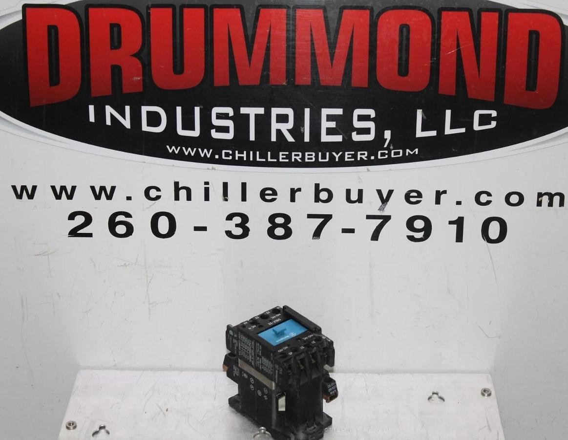 Used WESTINGHOUSE CONTACTOR DSL9-22 10 AMP 600 VAC 3-POLE 3-PHASE COIL: 110/120 V