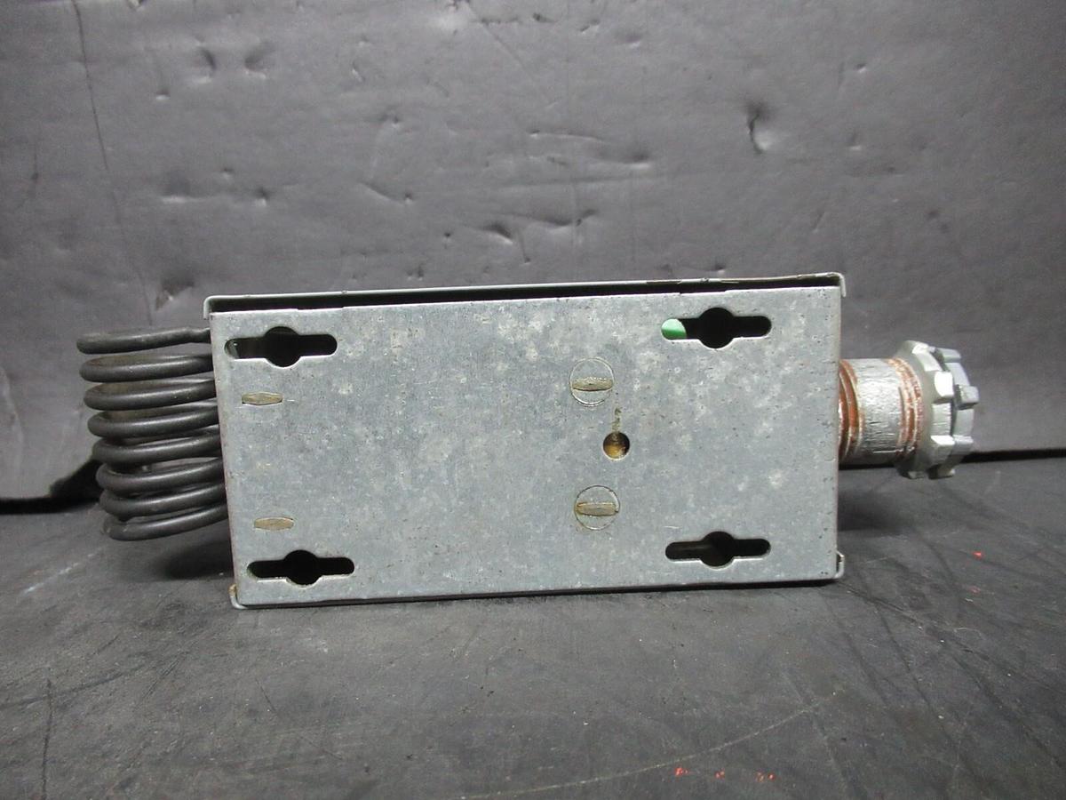 Used JOHNSON CONTROLS THERMOSTAT A19BBC-2 240 VOLT 16 AMP **WARRANTY INCLUDED**
