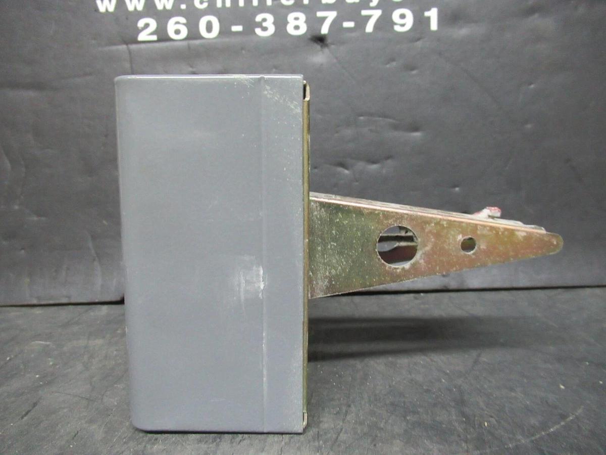 Used HONEYWELL TRADELINE LIMIT CONTROL L4029E-1011 **WARRANTY INCLUDED**