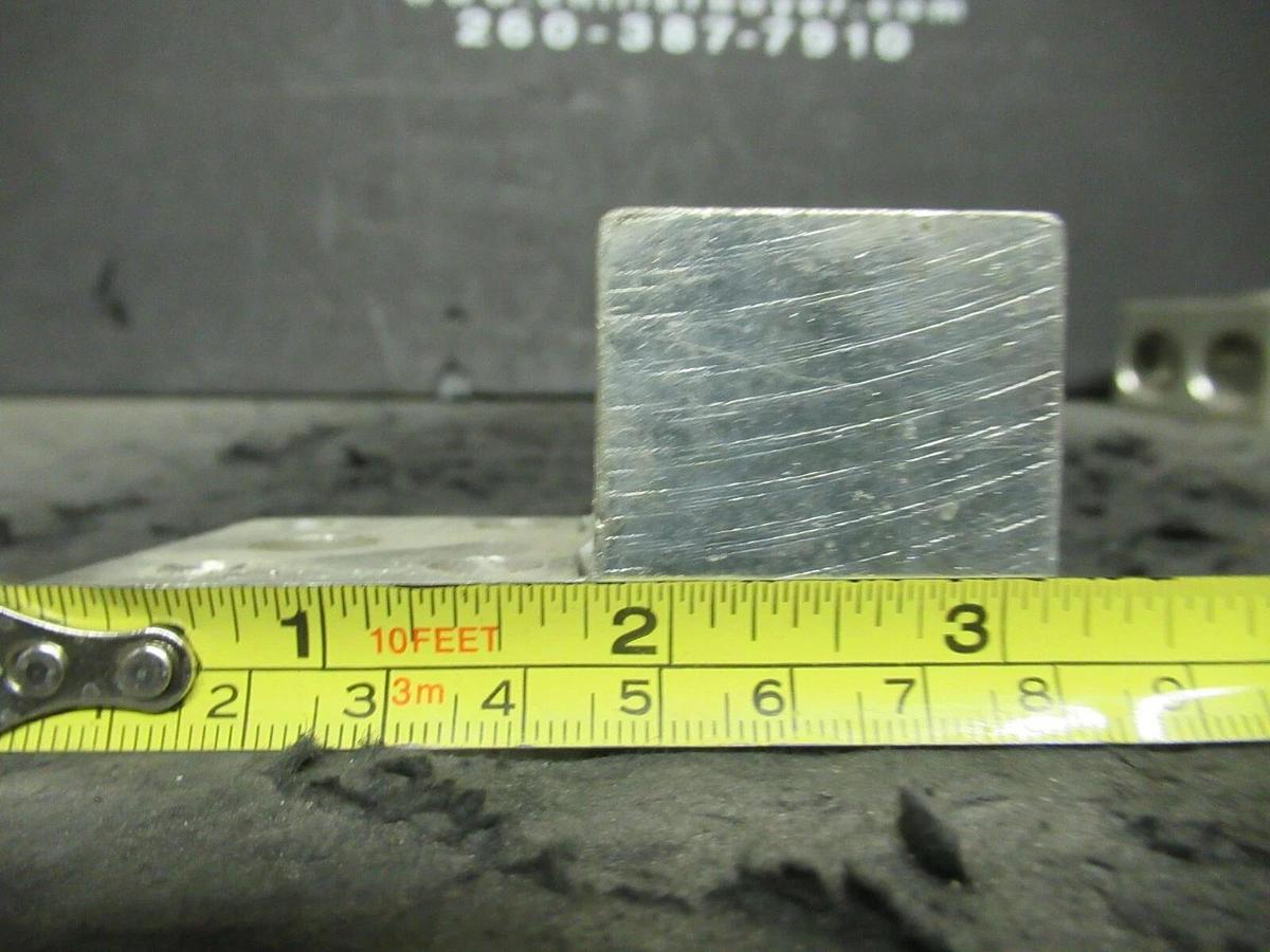 Used (3 QTY) ILSCO D899 2 DOUBLE BARREL MECHANICAL CONNECTOR LUG TAPS 600MCM - #2