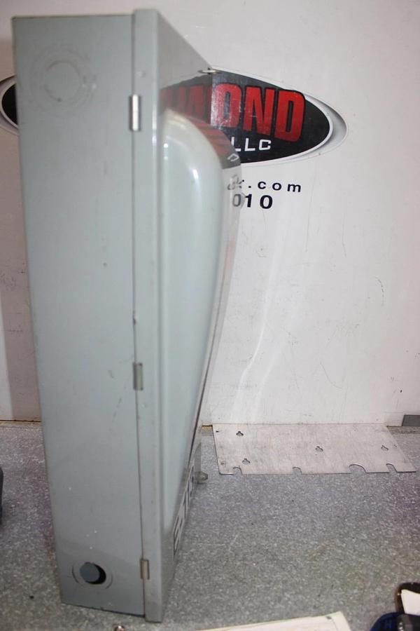 Used ITE ENCLOSED DISCONNECT SWITCH NF353 100 AMP 600 VAC TYPE 1 ENCLOSURE HEAVY DUTY