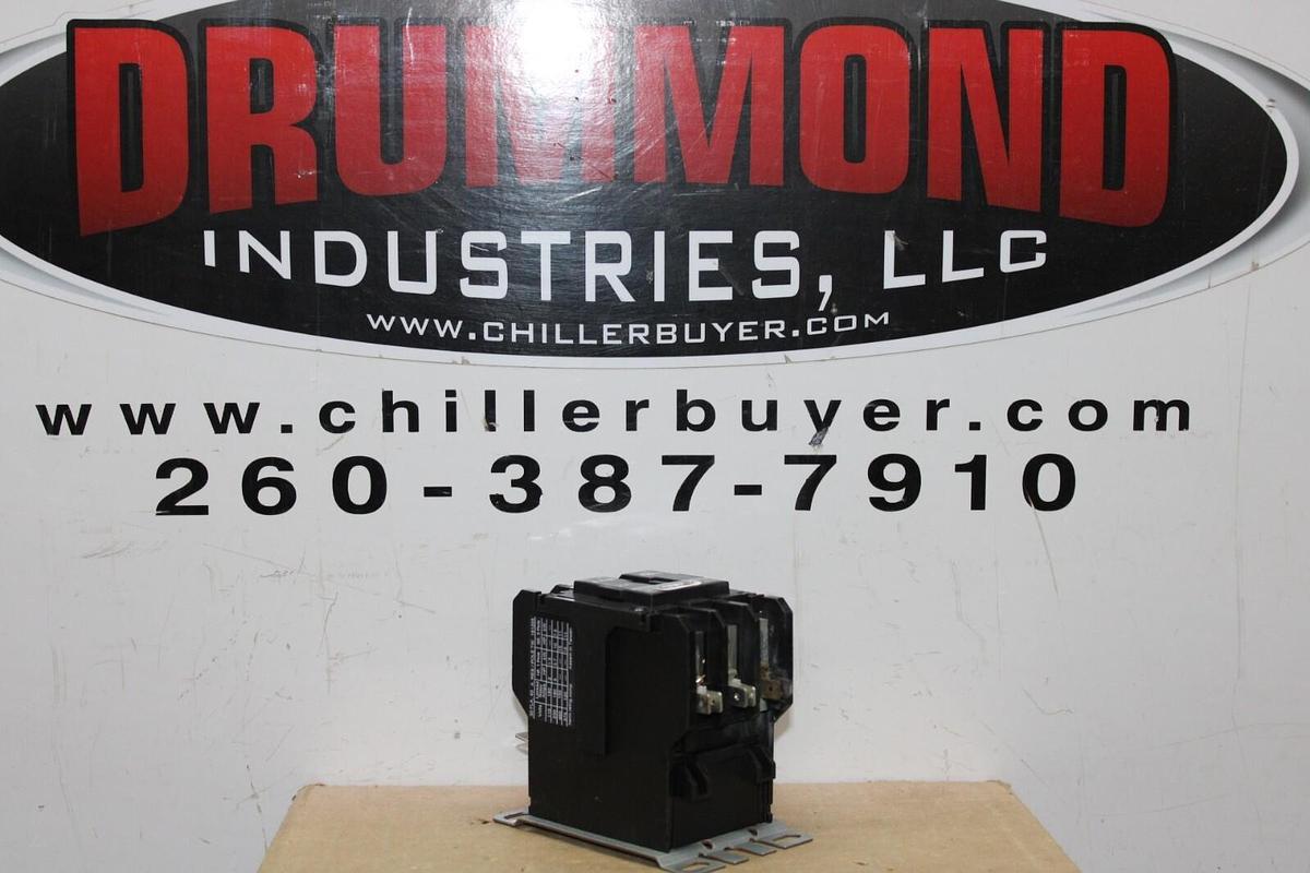 Used EATON CONTACTOR C25DND325 25 AMP 600 VAC 3-POLE 3-PHASE 10 HP 7.5 KW COIL: 120V