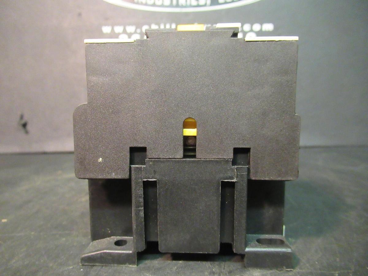 Used RAM CONTROL RELAY RIA2DN40 RIA2-DN-40 10 AMP 600 VAC COIL: 120 VOLT **WARRANTY**