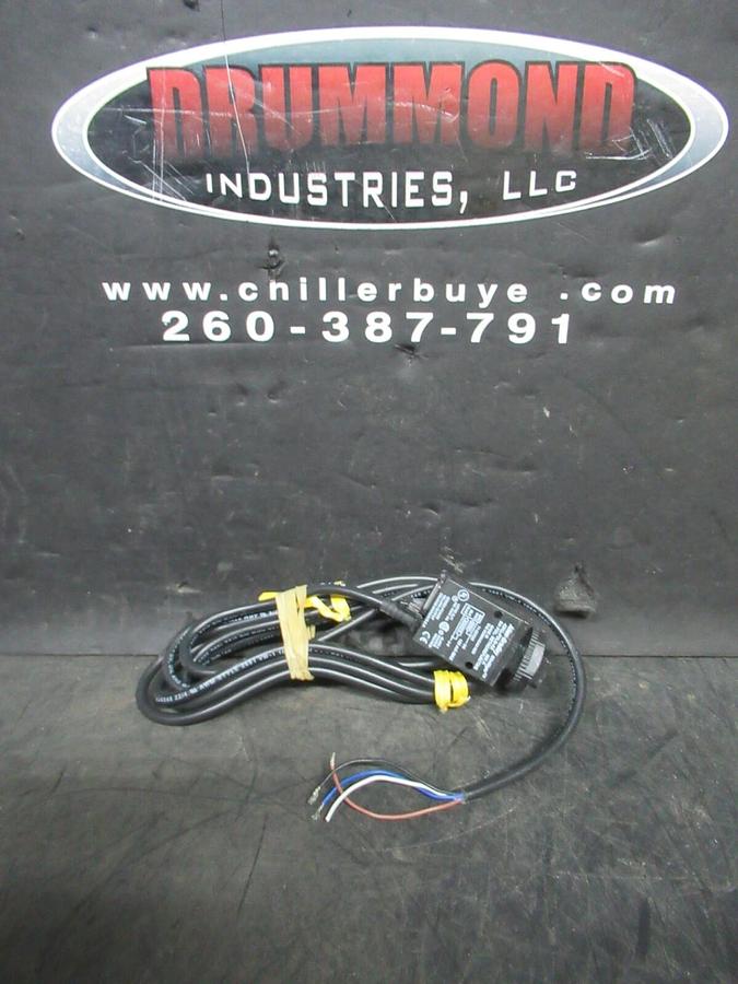 Used ALLEN-BRADLEY MINISIGHT POLARIZED RETROREFLECTIVE SENSOR 42KL-P2LB-A2 11-30 VDC