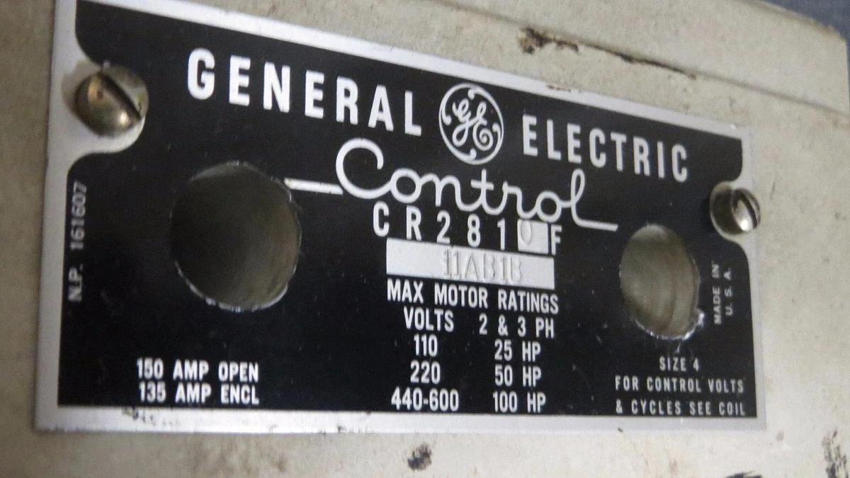 Used GENERAL ELECTRIC NEMA CONTROL STARTER CR2810F11AB1B SIZE 4 150 AMP 600 VOLT