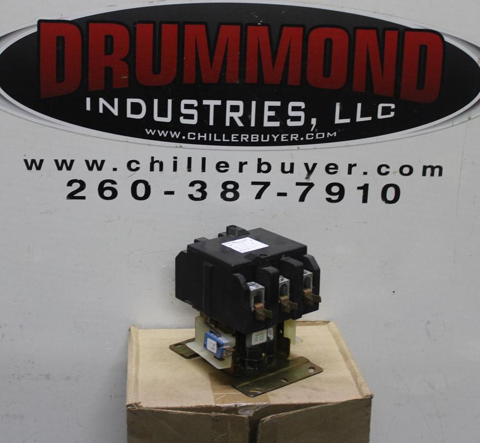 Used CUTLER HAMMER CONTACTOR C825HN10 120 AMP 600 VAC 3-POLE COIL: 120V
