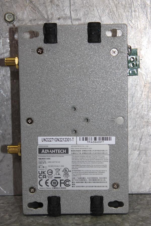 Used ADVANTECH EMBEDDED AUTOMATION COMPUTER UNO-2271G-V2 24 VDC 4 AMP