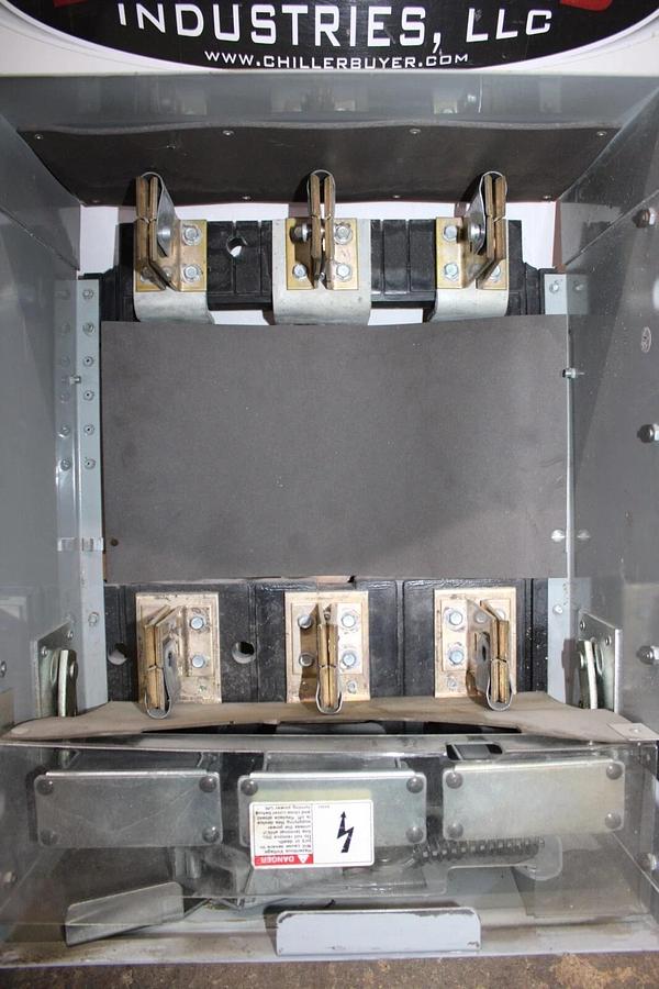 Used ITE VACU-BREAK DISCONNECT SWITCH VMS366B 600 AMP 600 VAC 3-PHASE 3-POLE