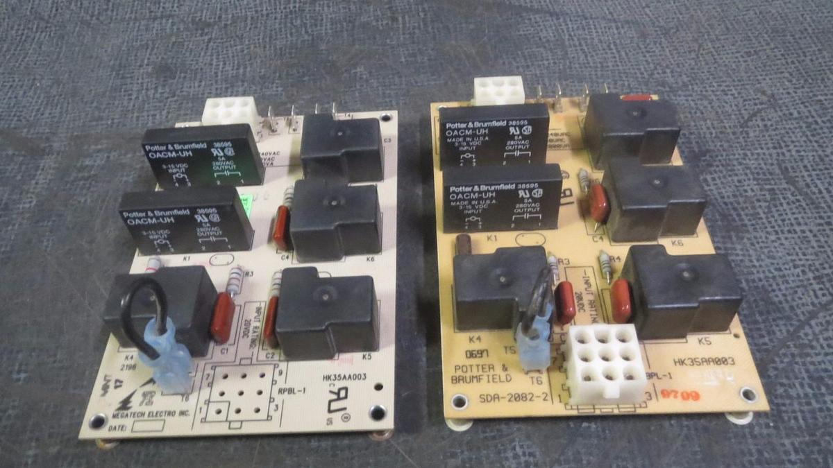 Used (1) CARRIER / POTTER & BRUMFIELD / MEGATECH RELAY CIRCUIT BOARD MODEL: HK35AA003