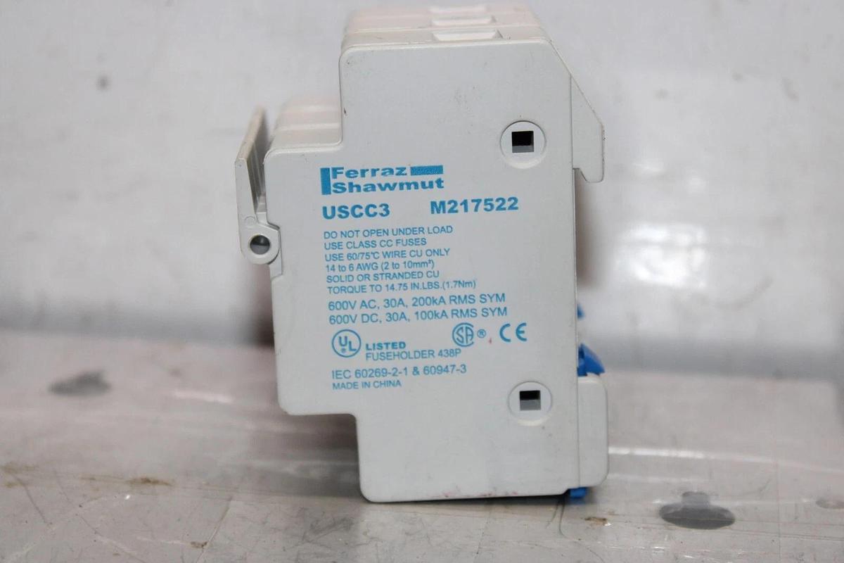 Used FERRAZ SHAWMUT ULTRASAFE FUSE HOLDER USCC3 M217522 3-POLE 600 VOLT 30 AMP