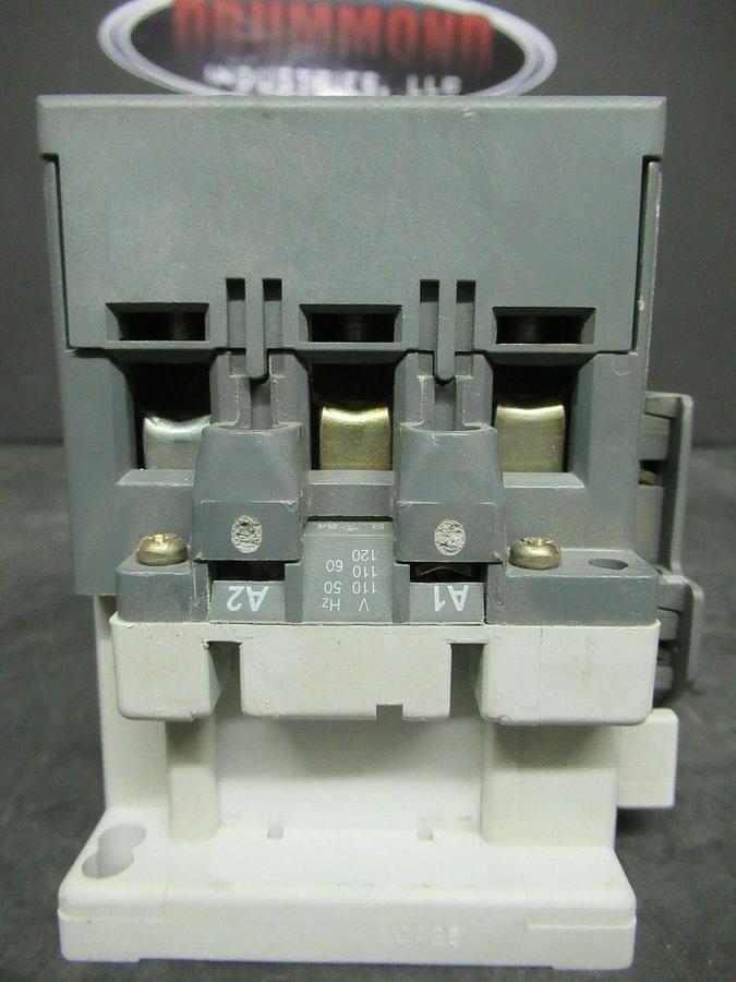 YORK CONTACTOR 024-31107-000 90 AMP 600 VAC 60 HP 110/120 VOLT COIL **WARRANTY**