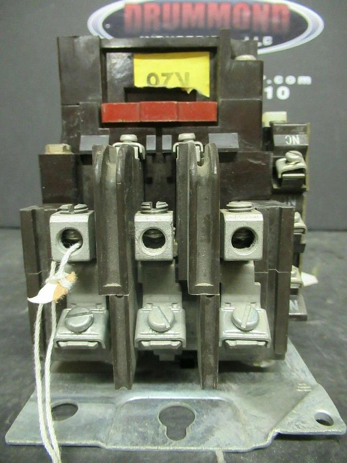 Used 45 AMP CUTLER HAMMER NEMA: 2 CONTACTOR C10DN3 COIL: 120 VAC **WARRANTY**