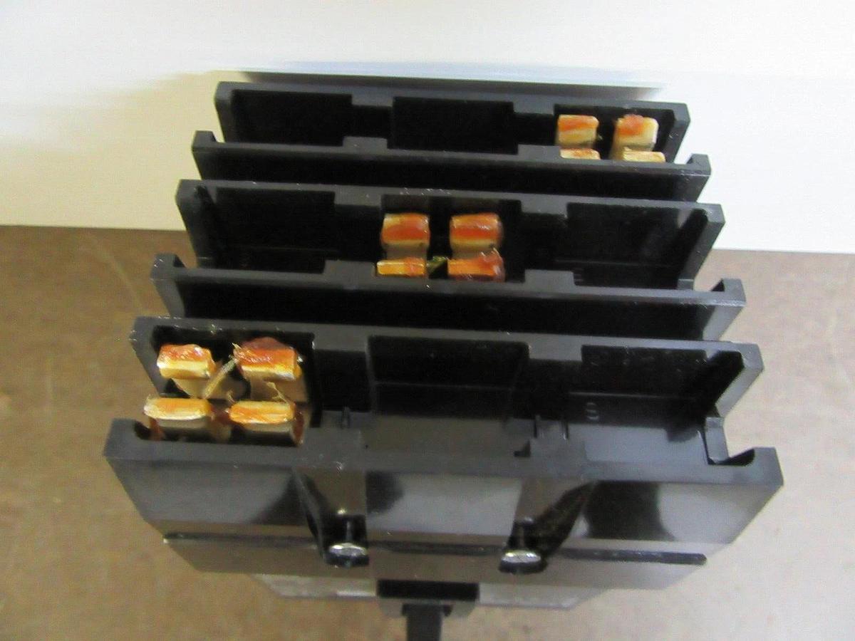 SQUARE D I-LINE BREAKER QDA32125 3-POLE 125 AMP 240 VAC W/ LUGS **WARRANTY**