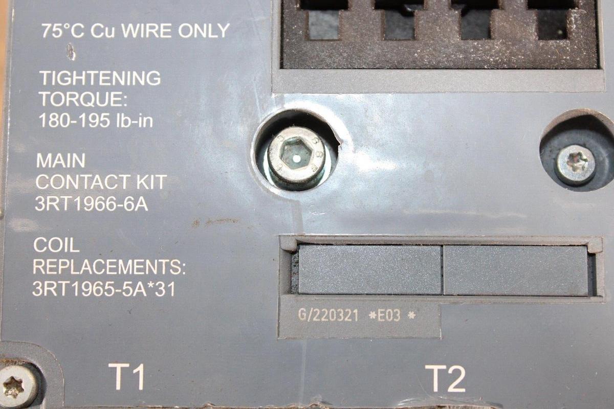 Used SIEMENS CONTACTOR 40LP32A 600 VAC NEMA SIZE 5 200 HP 3-PHASE 270 AMP COIL: 120V