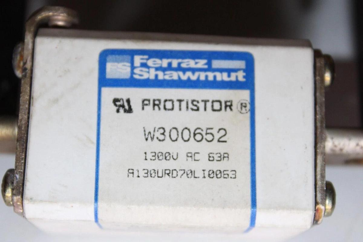 Used FERRAZ SHAWMUT PROTISTOR FUSE W300652 1300 VAC 63 AMP A130URD70LI0063