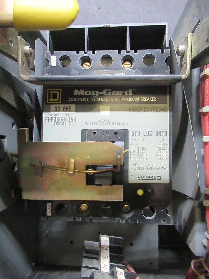 Used SQUARE D MCC MOTOR CONTROL STARTER 12" MODEL 5 W/ NEMA SIZE 1 8536SCO3 30 AMP